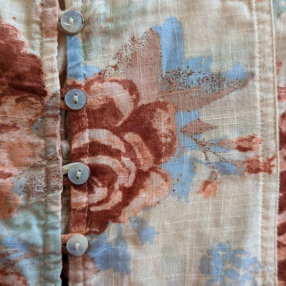 Free People Top Blouse Short Sleeve Deep V-Neck Floral Print Linen Ivory L NWT - Picture 12 of 16